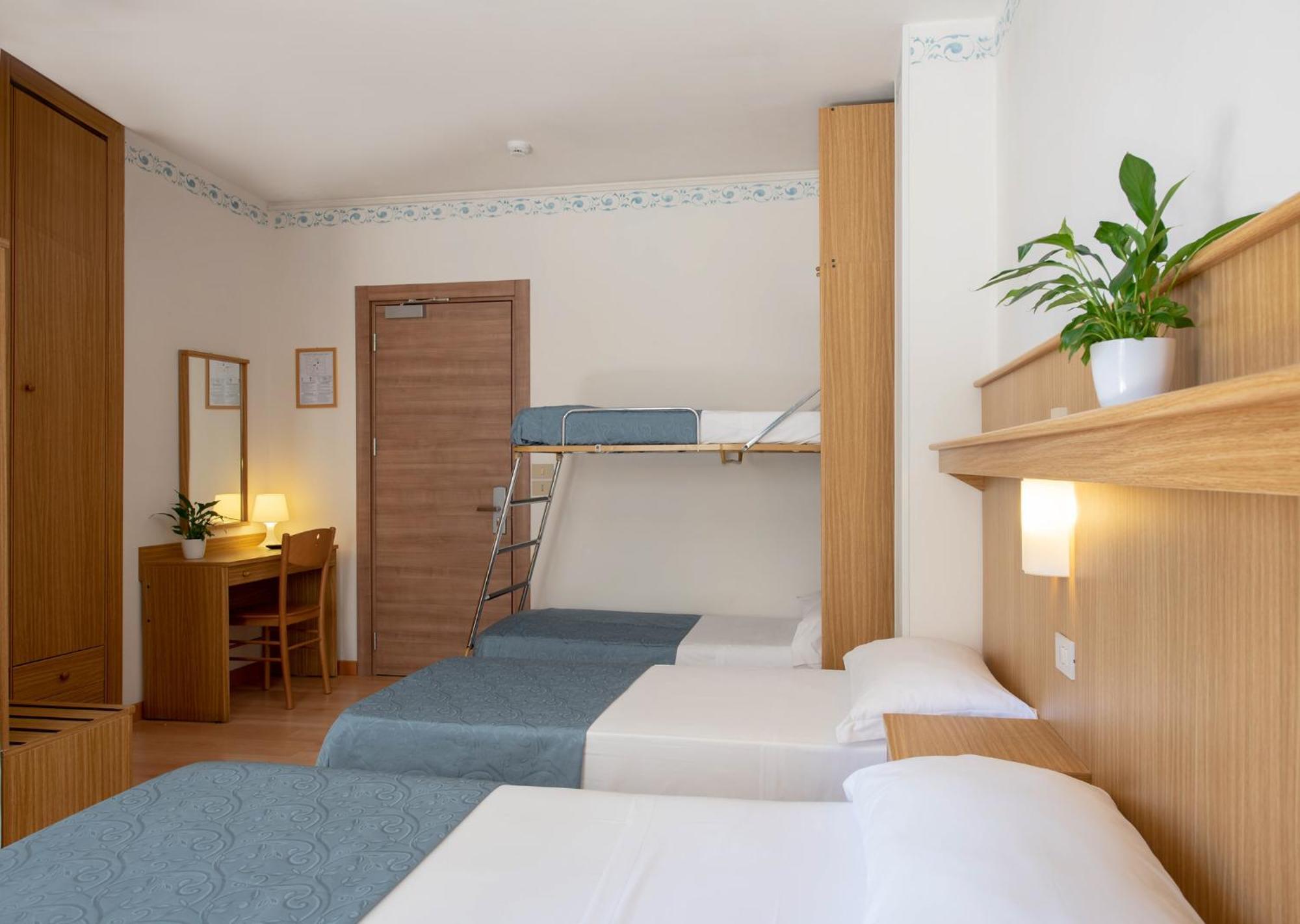 Hotel Laurin Lido di Jesolo Esterno foto